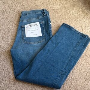 Good American Women's Blue Straight Leg Jeans